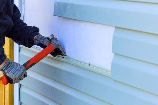 Reliable Vinyl Siding contractor in Hillsboro, TX by Squared Siding